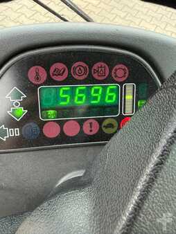 Vetotrukki 2015  Linde P 250 - Schlepper (10)