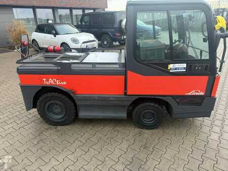 Vetotrukki 2015  Linde P 250 - Schlepper (3)