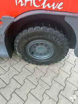 Vetotrukki 2015  Linde P 250 - Schlepper (6)