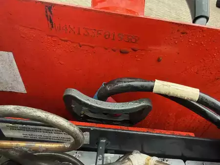 Stacker de condutor em pé 2015  Linde L 12 L HP AP (2)