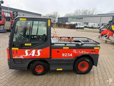 Vetotrukki 2017  Linde P 250 - Schlepper (8)