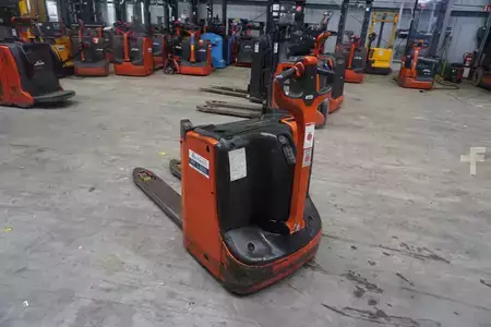 Hochhubwagen 2018  Linde T 16L - 2.541 Stunden (8)