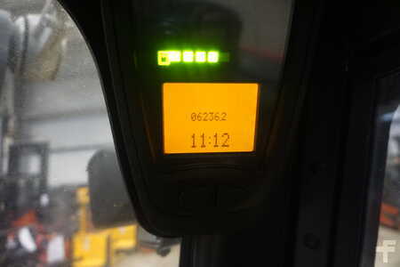 Carretilla elevadora diésel 2014  Linde H 35D-02 - Triplex - 6.236 Stunden (2)