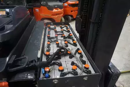 Reach Trucks 2020  Linde R 16HD-01 - 2022er Batterie (6)