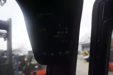 Diesel Forklifts 2018  Linde H 50D-02 - Triplex - 5.302 Stunden (2)