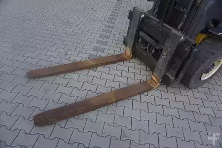 Gázüzemű targoncák 2002  Yale GLP 55MJ - 5,5 Tonner (12)