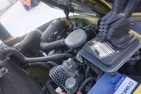 Gázüzemű targoncák 2002  Yale GLP 55MJ - 5,5 Tonner (9)