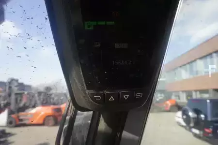 Dízel targoncák 2022  Linde H 70D-03 - 2022er - Drehgerät (6)