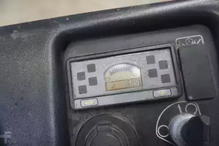 Keskenyfolyosós targonca 2018  Actil-Abeko L1350 - 5,5m Triplex - 1.699 Stunden (9)