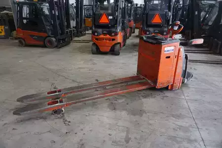 Transpalettes électriques 2019  Linde T 20AP - 3.736 Stunden (1)