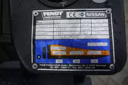 Gázüzemű targoncák 2006  Nissan L02F36LU - 3.467 Stunden (9)