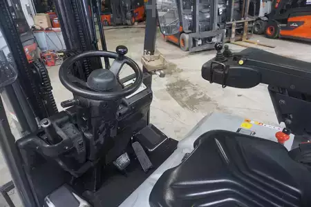 3-wiel elektrische heftrucks 2012  Nissan G1N1L20W - Triplex - 2020er Batterie (4)