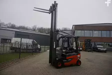 Carrelli elevatori per container 2019  Linde E 25-01 - 2019er Baujahr (11)