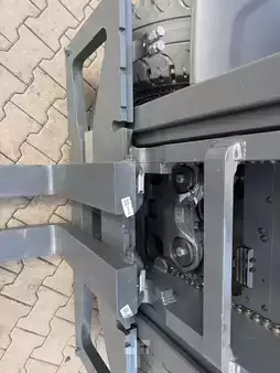 Eléctrica de 4 ruedas 2025  Linde E 50 HL (25)