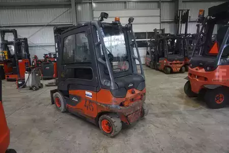 El Truck - 4-hjul 2015  Linde E 25L-01 - Triplex (8)