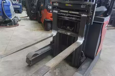 Carrelli retrattili 2019  Linde R 16-01 - 2019er (8)