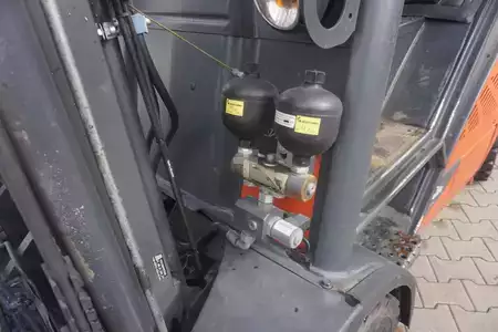 LPG VZV 2017  Linde H 30T-02 - Triplex (10)