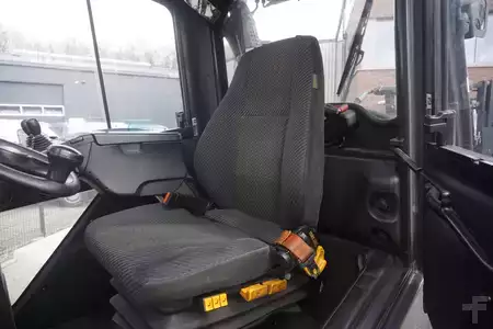 LPG VZV 2017  Linde H 30T-02 - Triplex (11)