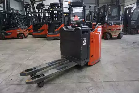 Lavtløftende truck 2023  Linde T 20SP - Baujahr 2023 (1)