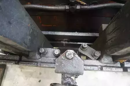 Diesel gaffeltruck 1995  Linde H 35D - Dieselstapler (12)