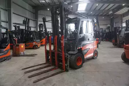 Electric - 4 wheels 2021  Linde E 35H-01/600 - 2021er (1)