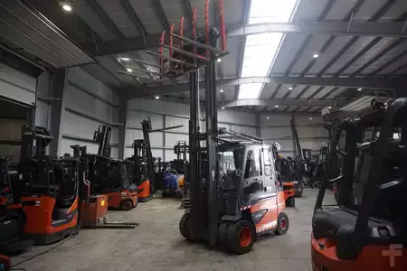 Electric - 4 wheels 2021  Linde E 35H-01/600 - 2021er (14)