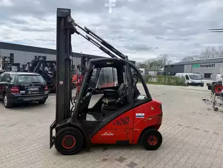 Diesel gaffeltruck 2009  Linde H 30 D EVO (1)