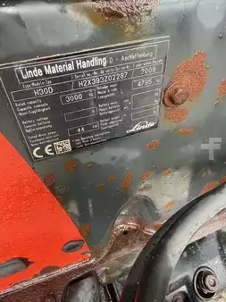 Diesel gaffeltruck 2009  Linde H 30 D EVO (2)