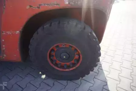 Diesel gaffeltruck 2023  Linde H 80D-03 - Brandschaden (2)