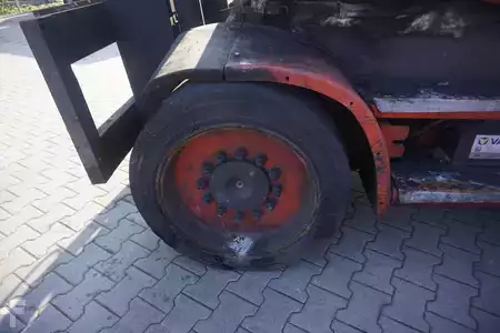 Diesel gaffeltruck 2023  Linde H 80D-03 - Brandschaden (4)