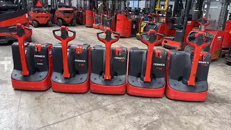 Lavtløftende truck 2021  Linde T 16  10 Stück (1)