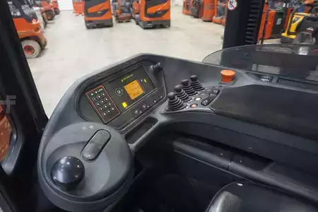 Reach Trucks 2018  Linde R 14G-01 - 2018er (10)