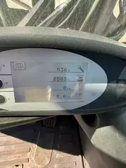Elektro čtyřkolový VZV  Still RX 60-80 (16)