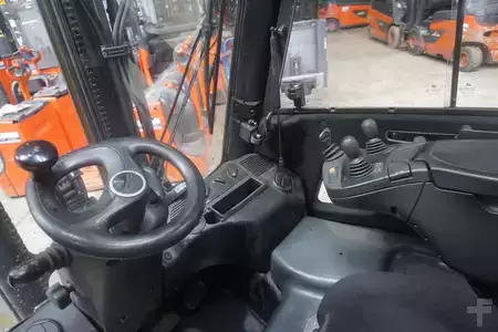 Elektro 4 Rad 2020  Linde E 20PH-02 - Triplex - 2020er (11)