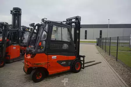 Elektromos 4 kerekű 2018  Linde E 45H-01/600 - 6.566 Stunden (3)