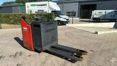 Nízkozdvižný vozík 2019  Linde T 20 SP (1)