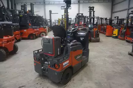 Tow Tugs 2016  Linde P 80 - Top Zustand (5)