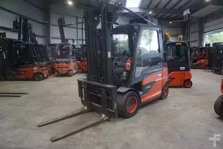 Eléctrica de 4 ruedas 2018  Linde E 45H-01/600 - Nur 3.280 Stunden (1)