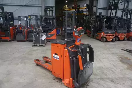 Transpaleta eléctrica 2021  Linde T 25AP - Nur 333 Stunden (2)