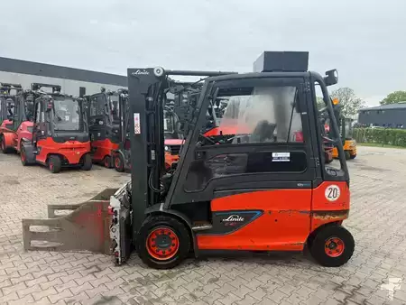 Elektro čtyřkolový VZV  Linde E 40 HL 600 (8)