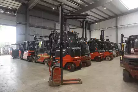 Stacker pedestre 2001  Linde L 12 - 2020er Batterie (6)