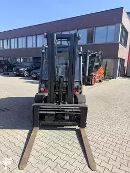 Empilhador diesel 2019  Linde H 40 D -02 (8)
