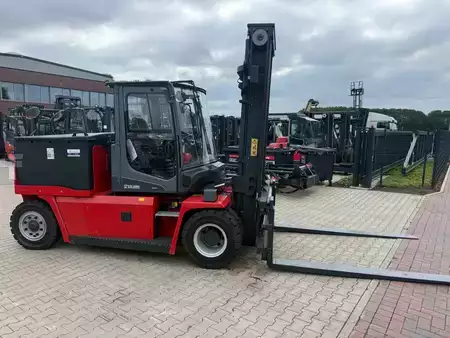Carrelli elettrici 4 ruote 2017  Kalmar ECG 80-9 (7)