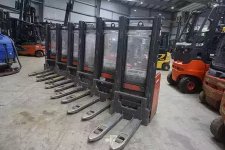 Pallet Stackers 2022  Linde Paketangebot 6x Linde L14 - 2022er (11)