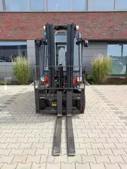 Dieselový VZV  Linde H 35 D (11)