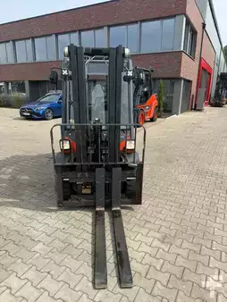Dieselový VZV  Linde H 35 D (14)