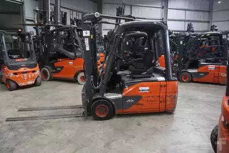Chariots électriques à 3 roues 2019  Linde E 16L-02 - 2019er (6)