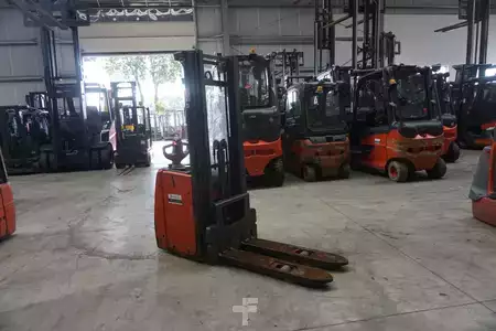 Pinontavaunu 2021  Linde L 20 - Triplex - Nur 1.241 Stunden (4)