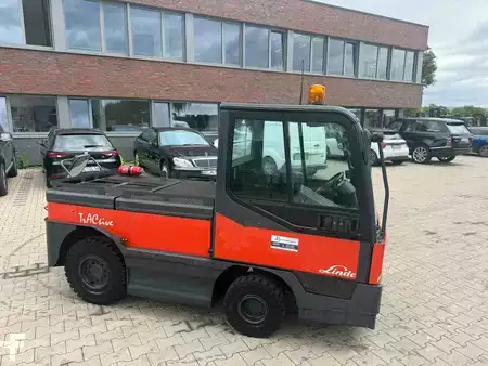 Chariots tracteurs  Linde P 250 (10)