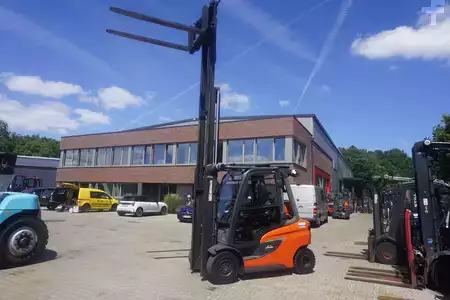 Treibgasstapler 2020  Linde H 35T-01 - Triplex (6)